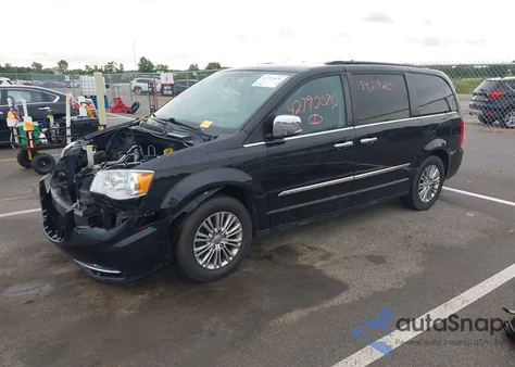 2016 Chrysler Town & Country Touring-L Anniversary Edition from USA, damaged, VIN 2C4RC1CG1GR150423